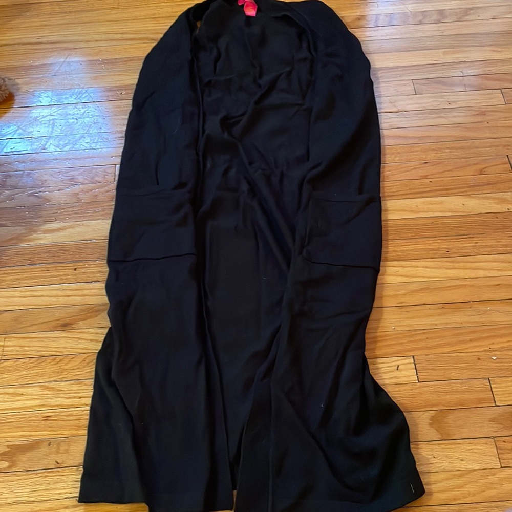Long black vest. Size XS